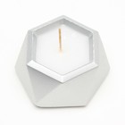 Свеча "Шестиугольник. Мрамор" в подсвечнике из гипса малый,7х3,5см,серебро - Фото 3