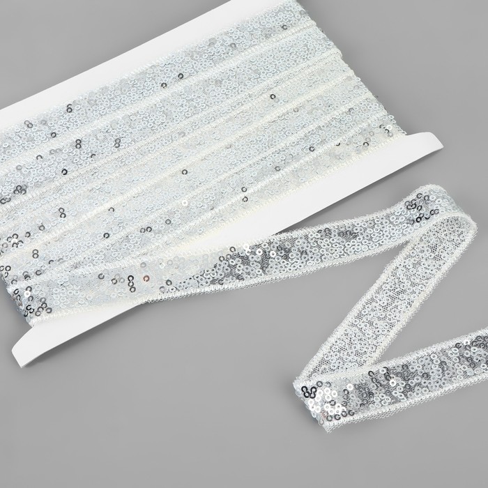 Тесьма декоративная с пайетками, 20 мм, 4,5 ± 0,5 м, цвет серебряный - Фото 1
