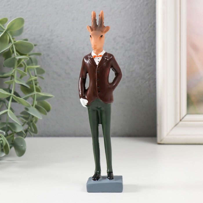 Фигурка полистоун «Козёл в костюме», цветной, 15.5 см