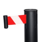 Стойка ограждения черная, с вытяжной лентой-180см красная, белая, высота-90см, d- 6см, напольный d-32см - фото 7905433