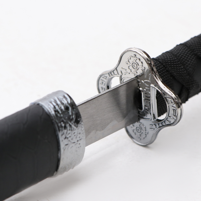 Сувенирное оружие «Катана», без подставки, чёрные ножны под змеиную кожу, матовая 70 см
