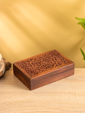 {{photo.Alt || photo.Description || 'УЦЕНКА Шкатулка резная «Между ветками», 7×15×23 см, дерево'}}