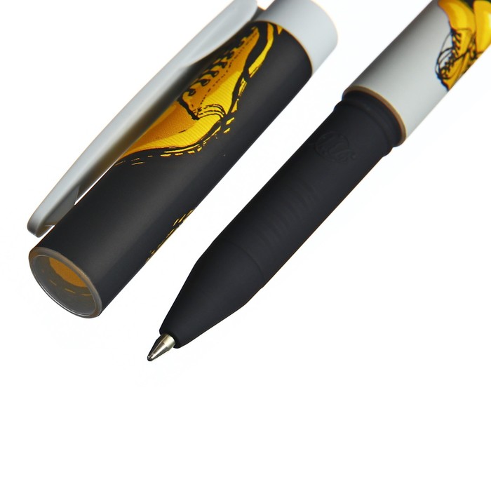 Ручка шариковая FreshWrite "Жёлтые ботинки", 0.7 мм, синие чернила