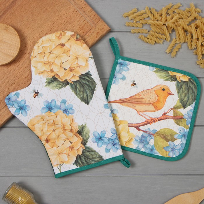 Кухонный набор «Этель. Гортензии»: варежка-прихватка 20×28 см, прихватка 19×19 см, 100% хлопок - Фото 1