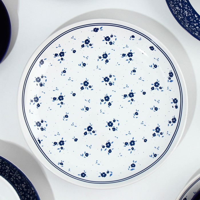 Набор посуды на 4 персоны Royal Garden, 16 предметов: 4 тарелки 23 см, 4 миски 14.5 см, 4 кружки 250 мл, 4 блюдца 15 см. - фото 1907958875