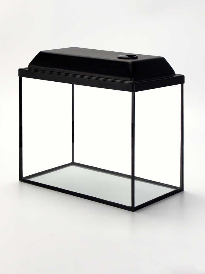 Аквариум «Прямоугольный» с крышкой, 30 литров, 40×23×32/37 см, чёрный - Фото 1