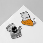 Набор значков (2 шт.) «Коты» неуклюжие, цвет бело-оранжевый в чёрном металле - фото 23355419