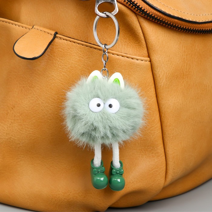 Брелок для ключей на кольце «Пушистик. Чудик с ушками, в ботинках», 5×5×9 см - Фото 1