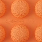Форма силиконовая для выпечки «Цветы. Хризантема», 29×17×2 см, 15 ячеек, цвет оранжевый - Фото 6