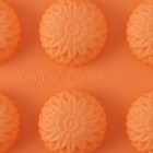 Форма для конфет и шоколада «Цветы. Хризантема», силикон, 29×17×2 см, 15 ячеек, персиковая - Фото 6