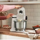 Кухонная машина Bosch MUMS2EW40, 700 Вт, 3.8 л, 4 скорости, 3 насадки, бело-серая - фото 51497519 Кухонная машина Bosch MUMS2EW40, 700 Вт, 3.8 л, 4 скорости, 3 насадки, бело-серая - фото 51497519
