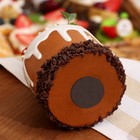 Муляж - магнит "Пирожное ягоды в шоколаде" 7х7х9см - Фото 5