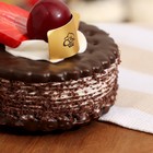 Муляж - магнит "Крекер шоколадный с ягодами" 7х7х6см - фото 8103692