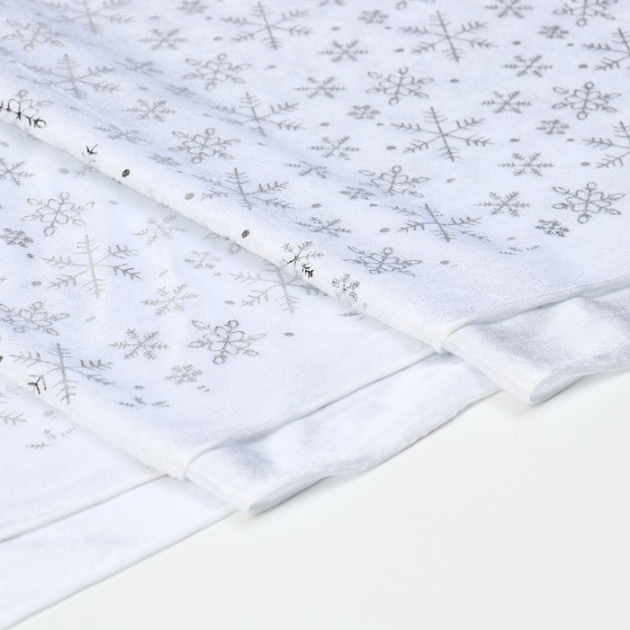 Лоскут велюра с новогодним нанесением «Мелкие снежинки», 50 × 50 см