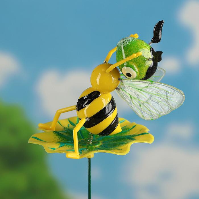 Штекер "Пчелка на листочке", длина 60см - фото 1908245860