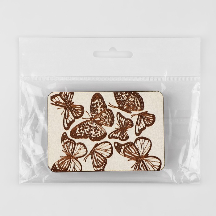 Игольница магнитная «Бабочки», 8 × 5,5 см, цвет бежевый