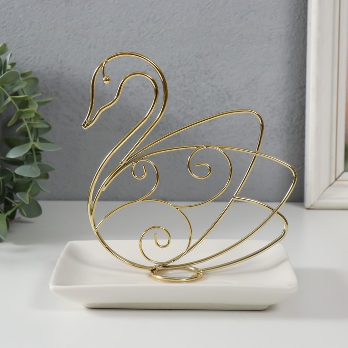 Сувенир керамика, металл подставка "Лебедь" белый с золотом 15,5х10,5х15,3 см