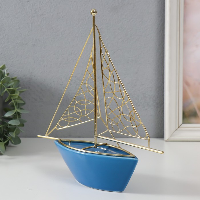 Сувенир керамика, металл "Корабль с парусами" голубой с золотом 22,8х5,9х24 см