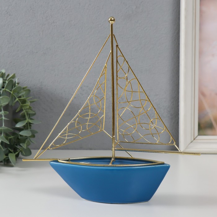 Сувенир керамика, металл "Корабль с парусами" голубой с золотом 22,8х5,9х24 см