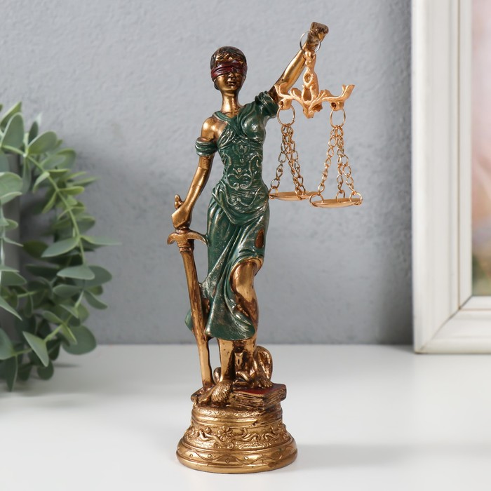 Сувенир полистоун "Фемида - Богиня правосудия с мечом и весами" 7х5,5х20 см - Фото 1