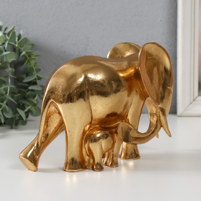 Сувенир полистоун "Слониха со слонёнком - нежность" золото 21х8х14,5 см