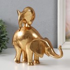 Сувенир полистоун "Слон со слонёнком на спине - пирамидка" золото 19х8,8х18,8 см - фото 320783746