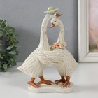 Фигурка полистоун «Гусь с гусыней: объятия», 14.5×8×18.5 см - Фото 1