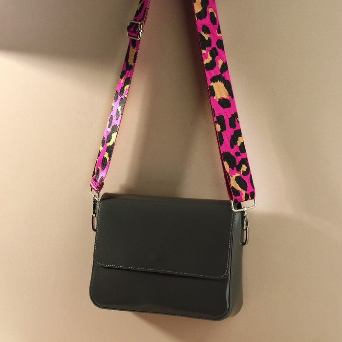 Ручка для сумки «Орнамент леопард», стропа, с карабинами, 139 ± 3 × 3,8 см, цвет ярко-розовый
