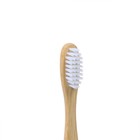 Зубная щетка бамбуковая мягкая, в коробке, белая - Фото 2