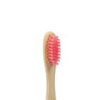 Зубная щетка бамбуковая жесткая в коробке, розовая - Фото 2