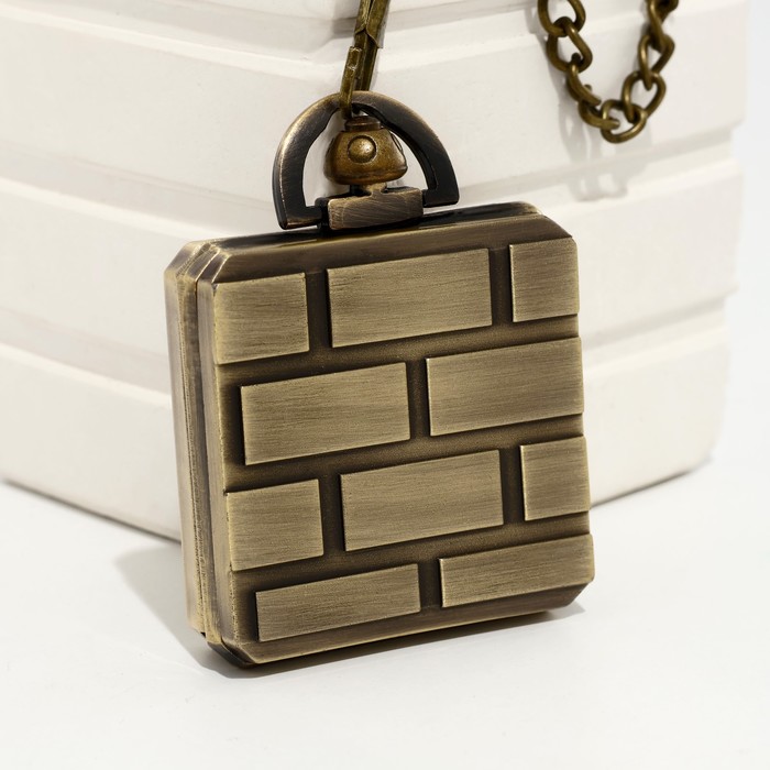Часы карманные "Куб", кварцевые, d циферблата-4.6 см, цепочка l-38 см