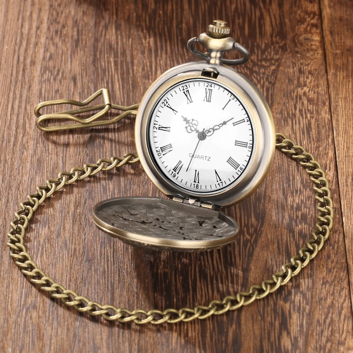 Часы карманные "Дракон", кварцевые, d циферблата-4.7 см, цепочка l-38 см