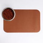 Коврик для миски из экокожи 48 х 30 см, коричневый - фото 8532315