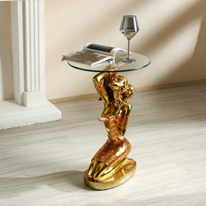 Столик журнальный декоративный «Африканка с ребёнком на спине», под золото, 42×42×64 см - Фото 1