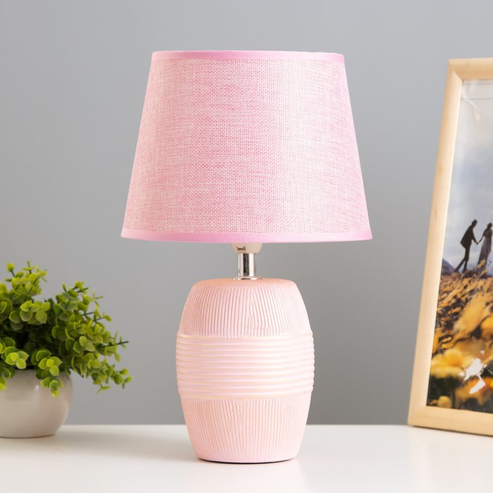 Настольная лампа "Алира" Е14 40Вт розовый 20х20х33 см RISALUX - Фото 1