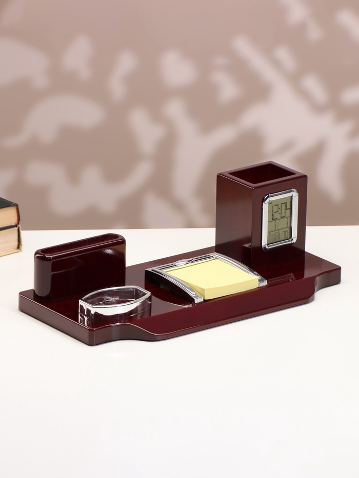 Набор настольный канцелярский 4 в 1, с часами - Фото 1