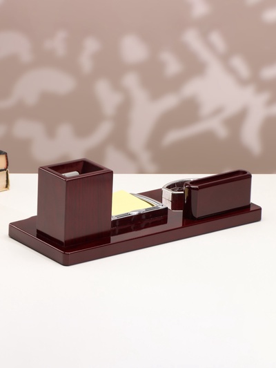 Набор настольный канцелярский 4 в 1, с часами