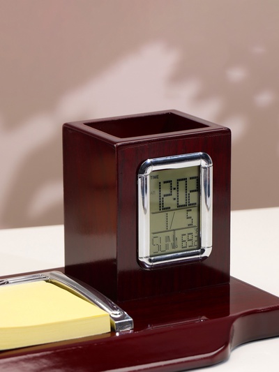 Набор настольный канцелярский 4 в 1, с часами