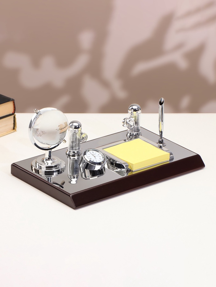 Набор настольный канцелярский, 5 в 1, с часами - Фото 1