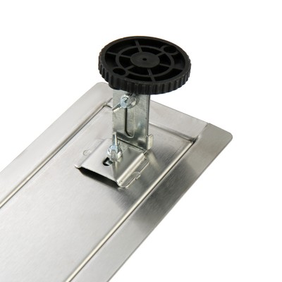 Трап ZEIN engr, c флaнцeм свободного вращ 360°, 7×80 см, d=40/50 мм, нерж сталь, сатин