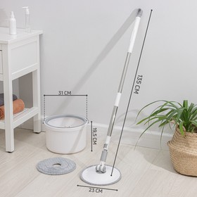 {{photo.Alt || photo.Description || 'УЦЕНКА Швабра с отжимом и ведро с подачей воды Raccoon: ведро 19,5×31 см, швабра 23×135 см'}}