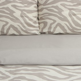 Постельное бельё Этель дуэт Beige zebra, 143х215 см 2 шт, 220х240 см, 70х70 см 2 шт, бязь 125 г/м2