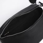 Сумка женская кросс-боди на молнии, 26×10×16 см, чёрная - Фото 6
