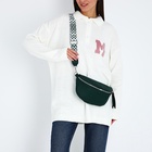 Сумка женская кросс-боди на молнии, 26×10×16 см, зелёная - Фото 7