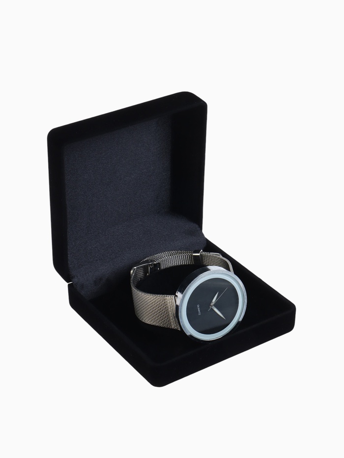 Футляр бархатный под браслет/часы «Классика», 9×9×4 см (+ - 0.5 см), чёрный - Фото 1