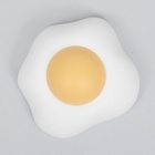 Игрушка с кошачьей мятой для кошек «Яичница», 6 см, пластик, белая - Фото 4