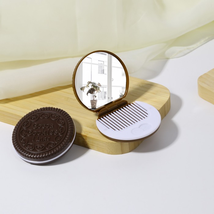 Зеркало складное «Шоколадное чудо», с расчёской, d = 6,6 см, цвет МИКС - Фото 1