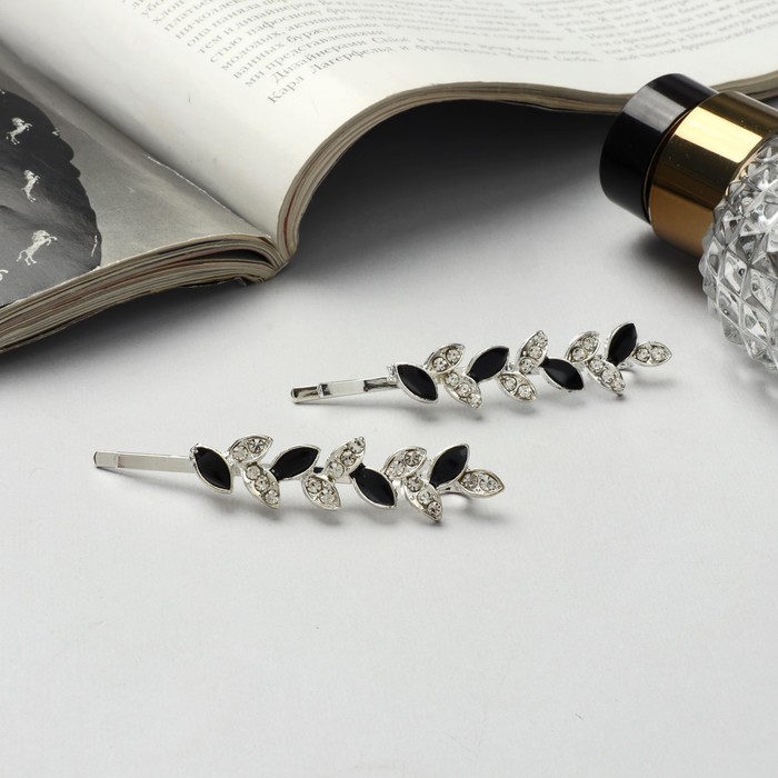 Невидимки для волос QF «Аннабелль», набор 2 шт., лепесток чёрный, 6.5 см, серебро - Фото 1