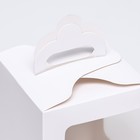 Кондитерская упаковка с оконом, белая, 12,5 x 12,5 x 15 см - Фото 3