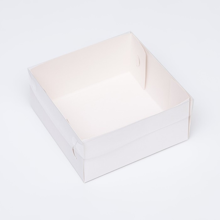 

Кондитерская упаковка, белая с PVC крышкой, 17 х 17 х 8 см